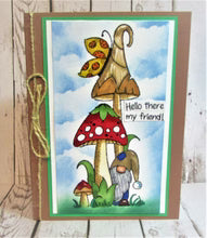 WOODWARE CLEAR STAMP FRS407 - MAGICAL MUSHROOMS - 8" X 2.6"