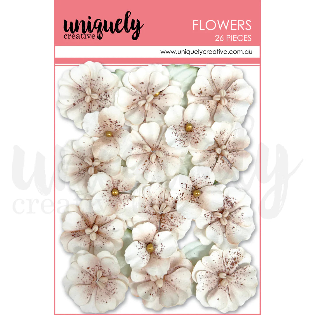 HEIRLOOM FLORALS BY UNIQUELY CREATIVE