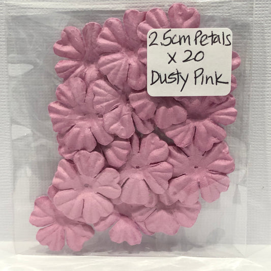 DUSTY PINK 2.5CM PETALS - 20 PACK - GREEN TARA