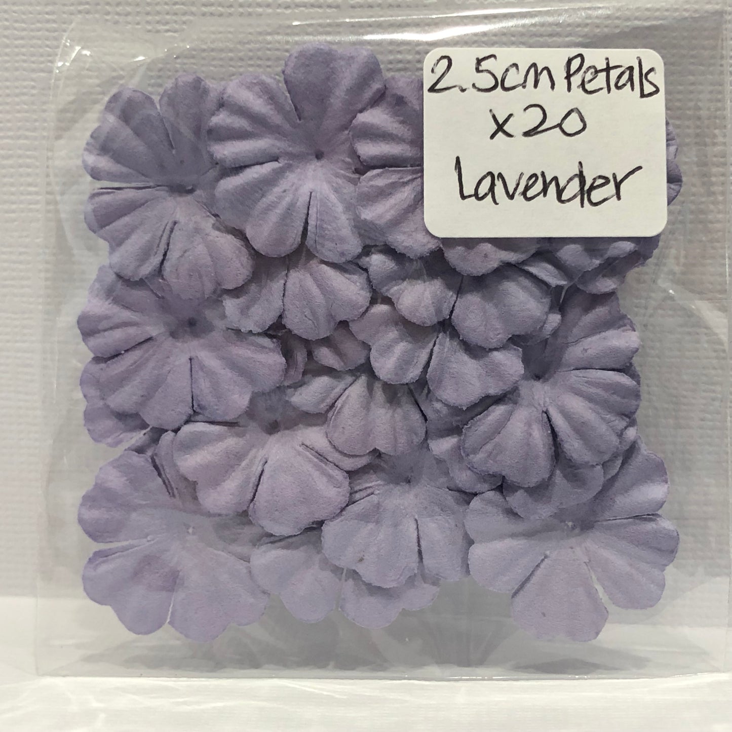 LAVENDER 2.5CM PETALS - 20 PACK - GREEN TARA