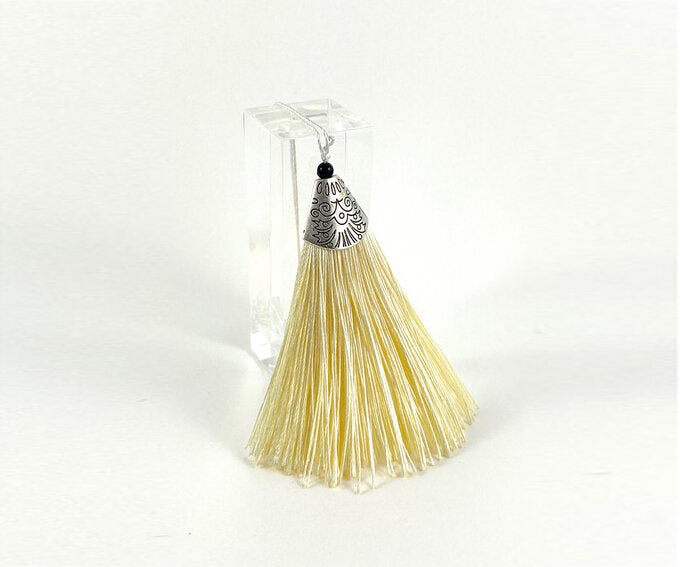 TASSEL - FAN - IVORY