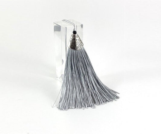 TASSEL - FAN - SILVER