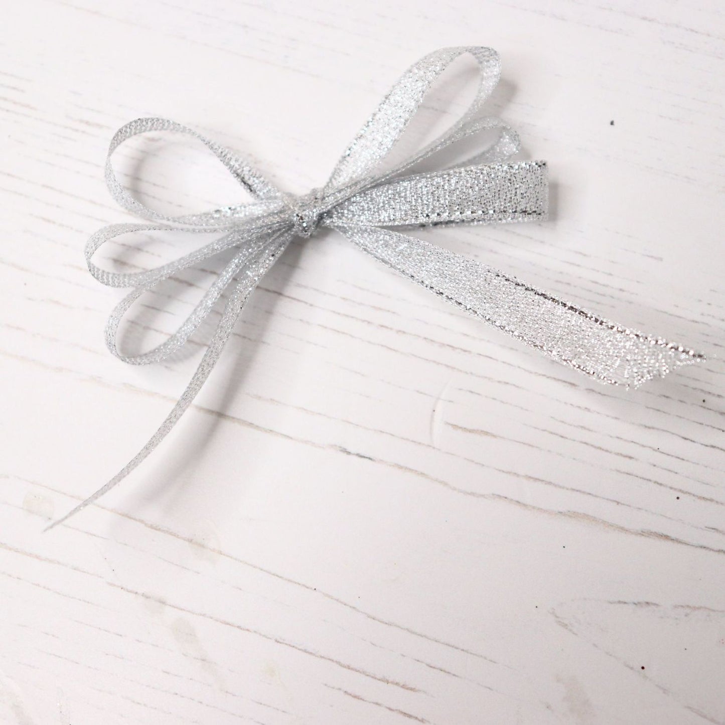 CHLOE'S CREATIVE CARDS LUXE RIBBON (8M) SPARKLING SILVER